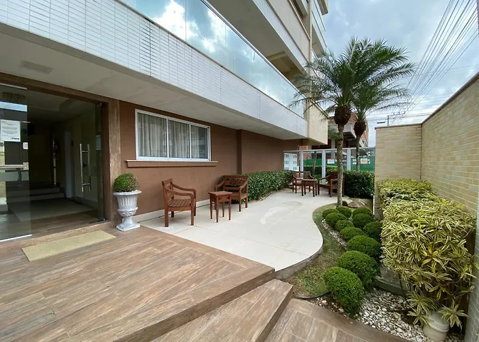 Apartamento 2 Quartos Na Praia De Bombas